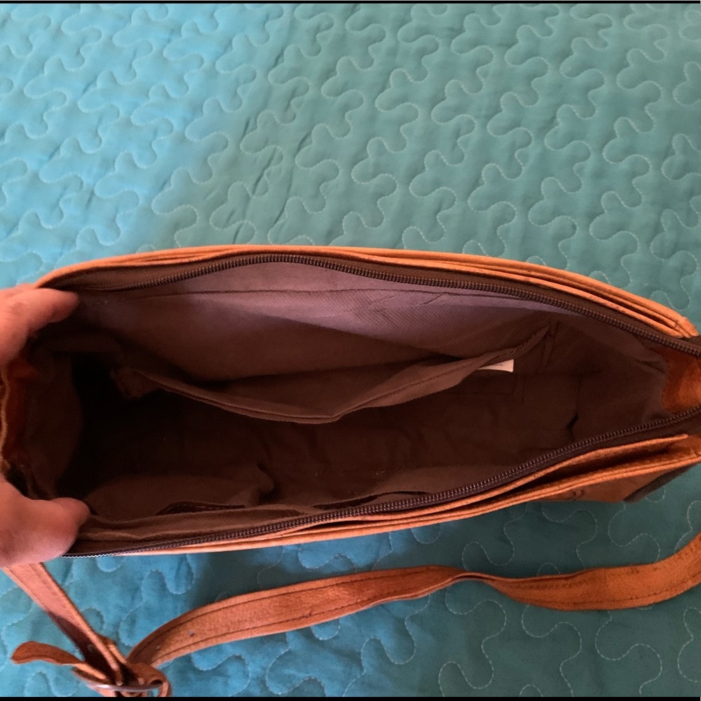 Mexican Artisan -Genuine leather bag - Picture 10 of 16